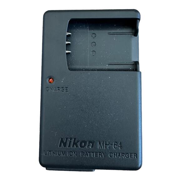 Nikon MH-64 Lithium-Ion Battery Charger CoolPix EN-EL11 - Picture 1 of 2